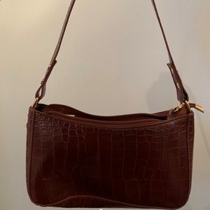 Maroon faux leather shoulder bag